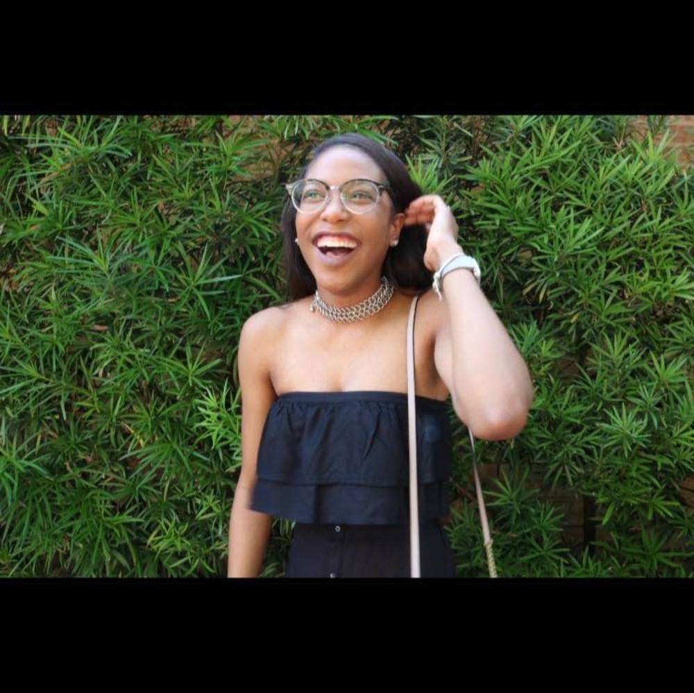 Meet your Posher, Kendra